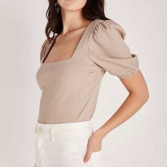 Backyard Roses Carrie Top in Taupe - Picture 3 of 5